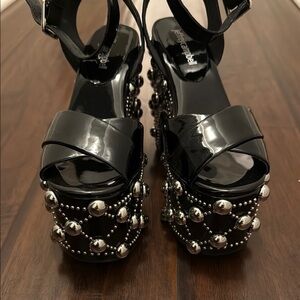 NEW!  JEFFERY CAMPBELL Black Platform Sandals with Silver Accents. Size 6.5